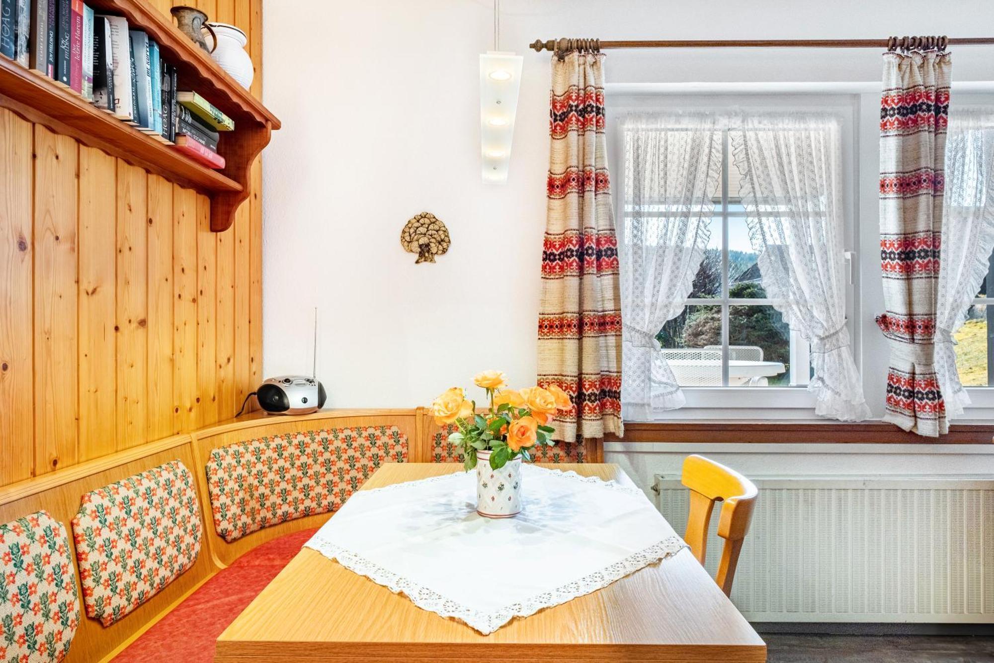 フェルトベルクHaus Aretzアパートメント エクステリア 写真